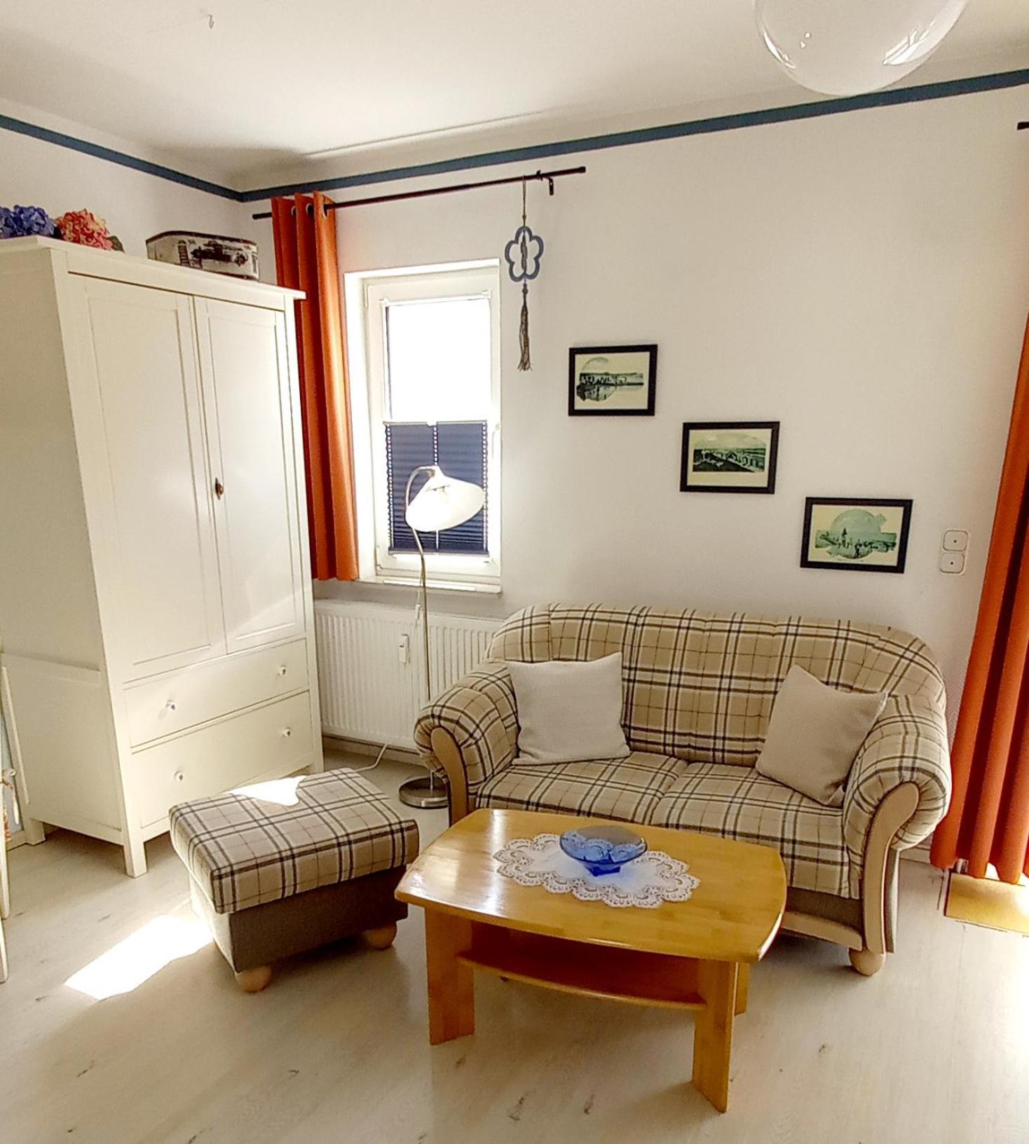 Studio 5 Im Eg Haus Stranddistel, Wunderschones Studio Fur 2 Personen In Zingst Exterior photo